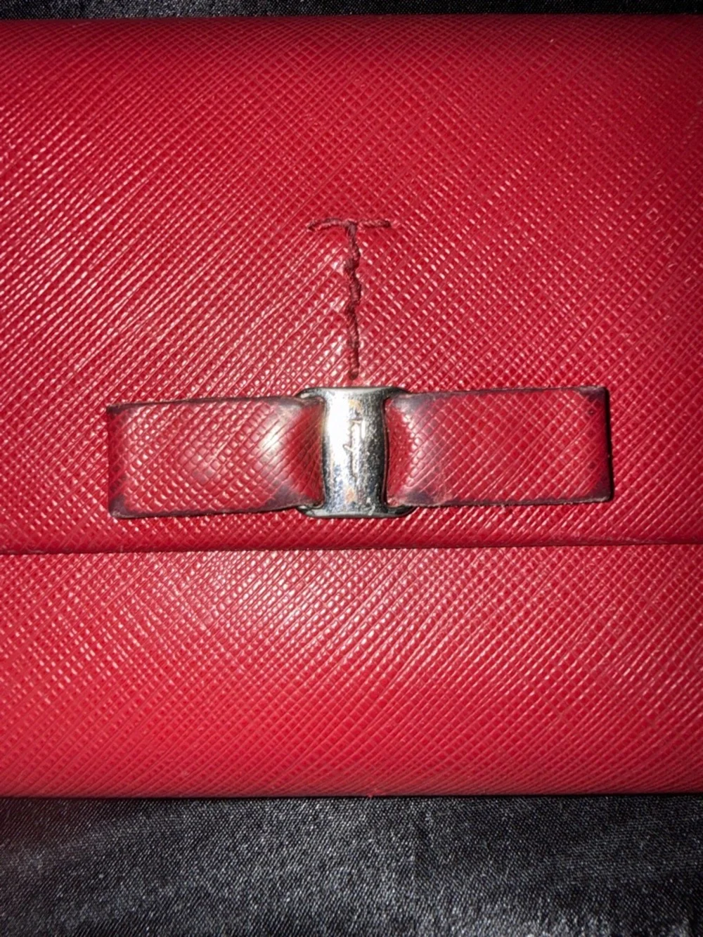 Salvatore Ferragamo Red Saffiano Leather Bow Clasp Wallet & Gucci wallet bundle